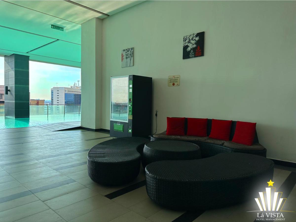 The Shore Hotel & Residences By La Vista Malacca ภายนอก รูปภาพ