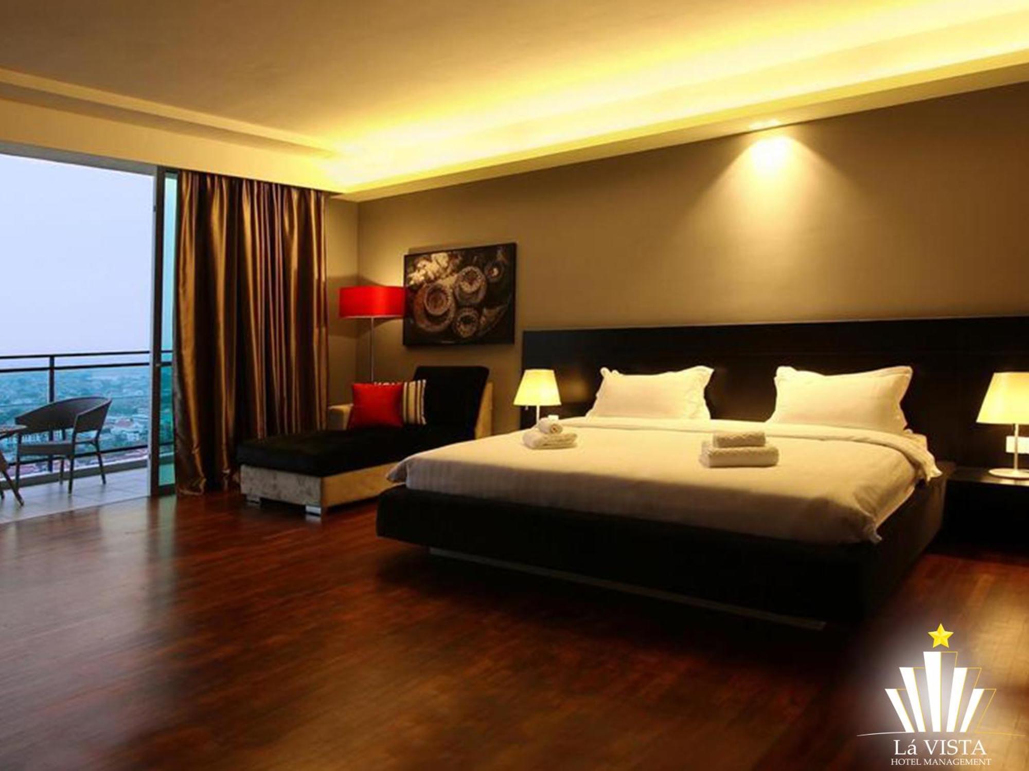 The Shore Hotel & Residences By La Vista Malacca ภายนอก รูปภาพ